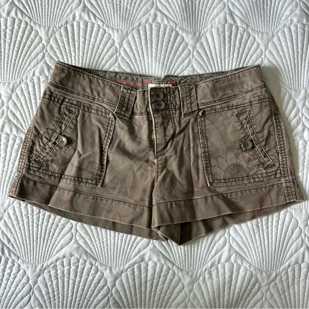 American Eagle Cargo Shorts